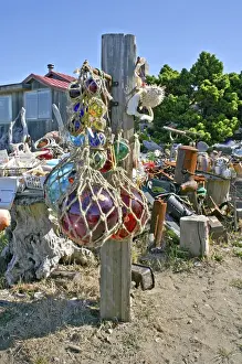Images Dated 1980: Home with nautical theme second hand sales Bandon Oregon