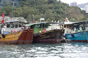 Hong Kong, Hong Kong Island. Aberdeen Fishing Village. Traditional Chinese junk