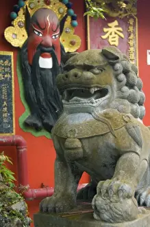 Images Dated 6th April 2009: Hong Kong, Hong Kong Island. Goddess of Mercy temple at Repulse Bay
