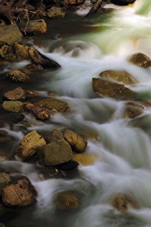 Images Dated 7th August 2012: Hooksack River from the Bridge; Mount Baker-Snoqualmie National Forest, Washington, USA