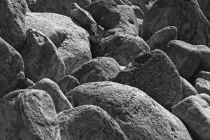 Images Dated 11th May 2019: Hornblende granite rocks, California