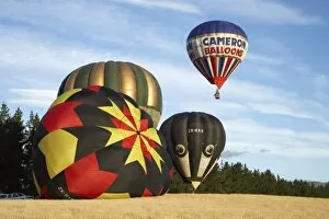 Images Dated 27th December 2007: Hot Air Balloons