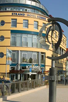 Images Dated 27th April 2004: hotel hubner, warnemunde