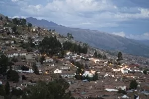 Images Dated 15th May 2005: Houses with clay tile roofs, viewed from above, Cuzco, Peru