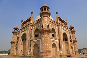 Tomb Prints: Humayuns Tomb and Charbagh, surrounding gardens, Delhi, India
