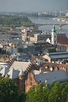 Images Dated 11th May 2004: HUNGARY-Budapest: Buda / Castle Hill View of- Danube River & Vizivaros (Watertown)