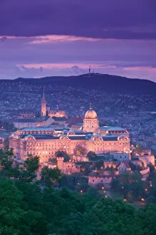 Images Dated 13th May 2004: HUNGARY-Budapest: Evening View of Castle Hill from Gellert Hill