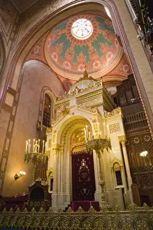 HUNGARY-Budapest: The Great Synagogue - Biggest in Europe Interior- Altar detail