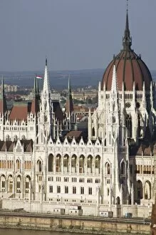 Images Dated 26th August 2007: Hungary, Budapest. Parliament. Neo-Gothic building (1884-1904) on the Danube riverside