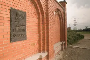 Images Dated 13th May 2004: HUNGARY-Budapest- (South Buda): Statue Park / Szobor Park Open Air Collection