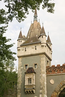 HUNGARY-Budapest: Varosliget / City Park- Vaydahunyad Castle