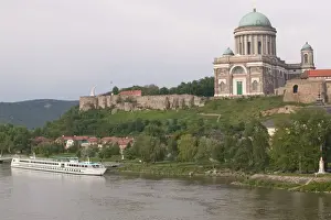Images Dated 9th May 2004: HUNGARY-DANUBE BEND-Estergom: View of Estergom Basilica (b. 1856) & Danube River