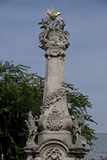 Images Dated 12th September 2009: Hungary, Kalocsa. Downtown memorial column