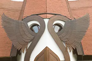 Images Dated 18th May 2004: HUNGARY-Lake Balaton Region-SIOFOK: Detail of Garuda Bird motif