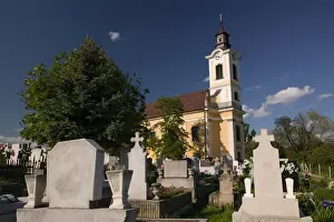 Grave Prints: HUNGARY-Northern Uplands / Bukk Hills-Egerbakta: Town Church