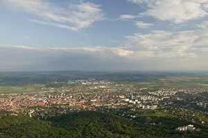 Images Dated 17th May 2004: HUNGARY-Southern Transdanubia-PECS: Town View from TV Tower