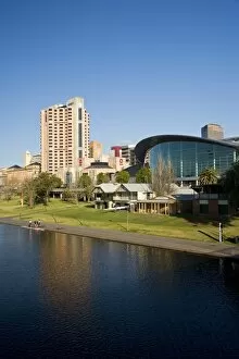 Images Dated 29th August 2006: Hyatt Regency Hotel, Adelaide Convention Centre, and Torrens Lake, Adelaide, South Australia