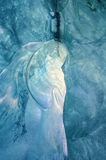 Images Dated 28th June 2024: Ice cave, Glacier Lagoon, Iceland