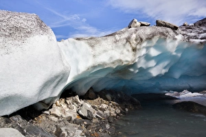 Images Dated 5th October 2009: Ice cave and glacier snout of Schlatenkees, source of the creek Schlatenbach