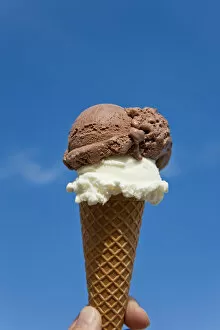Ice cream cone, chocolate & vanilla, Sicily, Italy