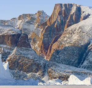 Greenland Prints: Icebergs in front of Appat Island, frozen into the sea ice of the Uummannaq fjord system