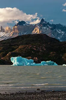 Patagonia Prints: Icebergs floating in the Grey Lake with Torres del Paine in the background