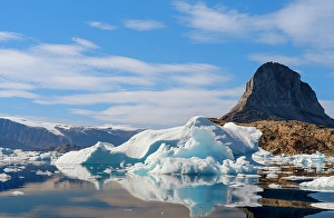 North Greenland Prints: Icebergs near Ikerasak in the Uummannaq Fjord System