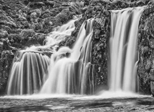 Images Dated 18th February 2019: Iceland, Kirkjufellsfoss