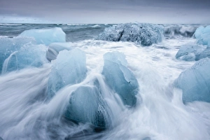 Vatnajokull Prints: Iceland, Skaftafell National Park, Icebergs from Vatnajokull Glacier in waves