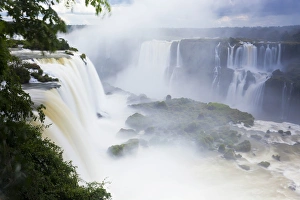 Parana Prints: Iguacu (Iguazu) Falls, Cataratta Foz do Iguacu, Parana, Iguazu National Park, Brazil