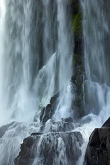 Images Dated 20th April 2017: Iguazu Falls, Argentina