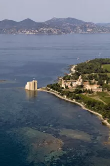 Images Dated 27th August 2007: Ile Saint-Honorat, Iles de Lerins, View from Helicopter, Cote d Azur, France