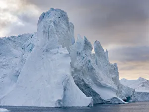 Images Dated 3rd September 2017: Ilulissat Icefjord, a UNESCO World Heritage Site, also called kangia or Ilulissat