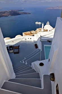 Images Dated 20th May 2010: Imerovigli; Santorini; Greece