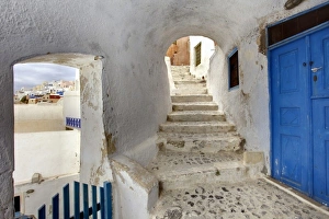 Images Dated 21st May 2010: Imerovigli, Santorini, Greece