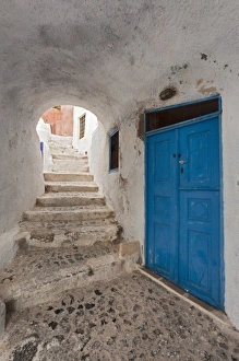 Images Dated 21st May 2010: Imerovigli, Santorini, Greece