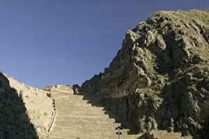 Images Dated 18th May 2005: Inca ruins of Ollantaytambo, Peru