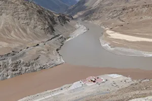 Ellen Clark Prints: India, Jammu & Kashmir, Ladakh, the Zanskar and Indus River confluence where