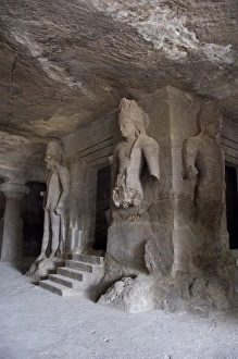 Images Dated 26th April 2009: India, Mumbai (aka Bombay). Gharapuri Island, Mount Kailash, 7th century Elephanta Caves