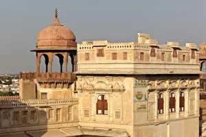 Alida Latham Prints: India, Rajasthan, Bikaner, Shekhawati, View of Junagarh Fort
