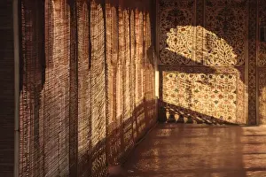 Mural Prints: India, Rajasthan, Bikaner, Sunlight passing through blinds in Junagarh Fort