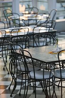Cafe Tables and Chairs Gallery: INDIA, Rajasthan, Udaipur: Cafe Tables / Udai Kothi Hotel