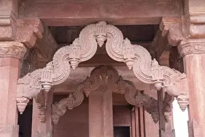 Images Dated 24th January 2014: India, Utter Pradesh. Agra Fort (Red Fort) is a UNESCO World Heritage site. It is about 2