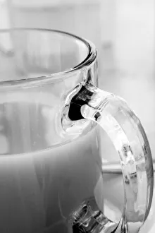 Images Dated 30th July 2006: Infrared, Black & White, cup, glass, coffee