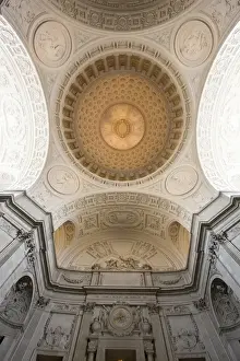 Images Dated 26th June 2008: An interior view of the San Francisco City Hall dome and architectural detail - San Francisco