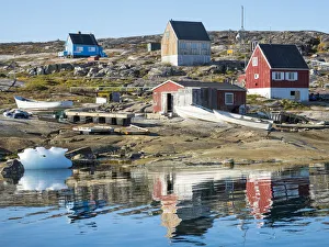 Images Dated 4th September 2017: Inuit village Oqaatsut (once called Rodebay) located in Disko Bay. Greenland, Denmark