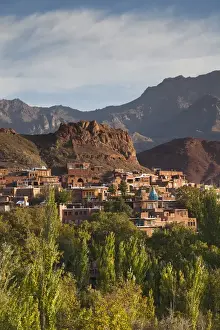 Iran, Central Iran, Abyaneh, elevated village view, dawn