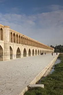 Western Asia Prints: Iran, Central Iran, Esfahan, Si-o-Seh Bridge, dawn