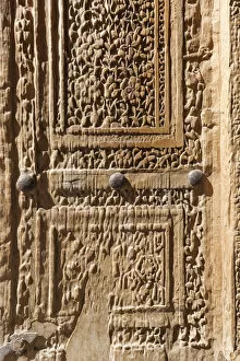 Iran, Central Iran, Natanz, Jameh Mosque, old door