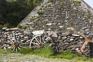 Images Dated 25th May 2016: Ireland, County Kerry, Dingle Peninsula, Slea Head Drive, Slea Head, Slea Head Famine